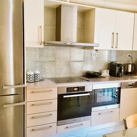 Athens Apartment Апартаменты *