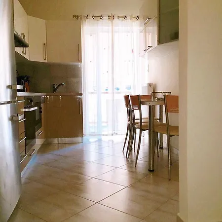 Апартаменты Athens Apartment